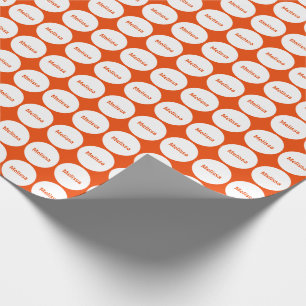 Weißes Punkt-Muster auf Leuchtorange mit Namen Geschenkpapier
