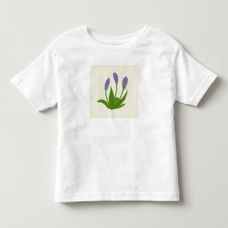 Weißes T-Shirt mit violetten Blumen