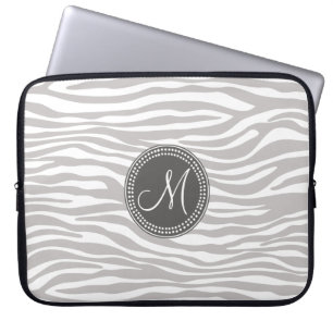 Weißes u. graues Zebra-Monogramm-Muster Laptopschutzhülle