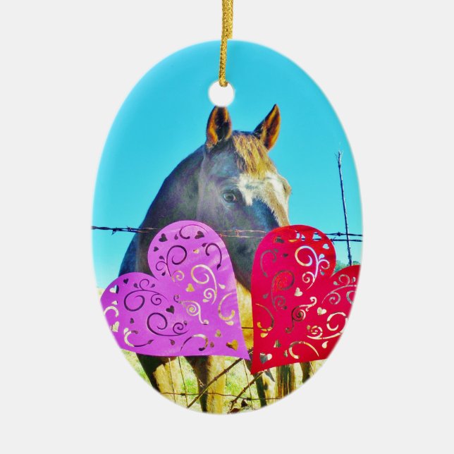 Weißes und braunes Pferd Valentine Hearts Keramikornament (Vorne)