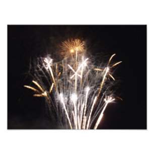 Weißes und goldenes Feuerwerk II Patriotische Feie Fotodruck