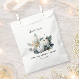 Weißkürbis und Eukalyptus-Grüntöne Brautparty Geschenktütchen