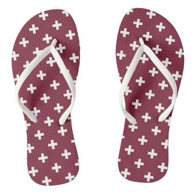 Weißpolka kreuzt auf Maulbeere Flip Flops (Fußbett)