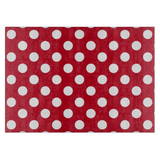 Weißpolka Punkte auf rot Schneidebrett