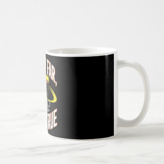 Weit werfen, richtig putten Disc Golf Pion _1  Kaffeetasse
