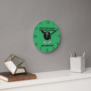 Welchen Musikstil haben Anzug mit Bowlern, Runde Wanduhr