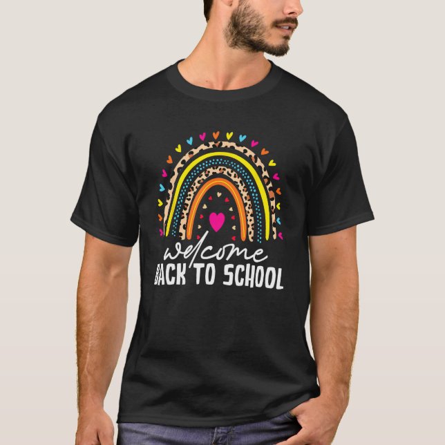 Welcome Back To School Leopard Rainbow Teachers St T-Shirt (Vorderseite)