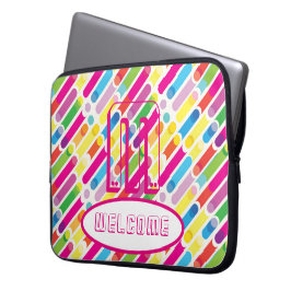 WELCOME & Monogram Rainbow Diagonal Lines Pop Art Laptopschutzhülle