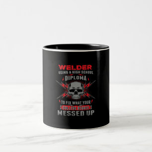 Welder mit einem High School-Diplom, um zu beheben Zweifarbige Tasse