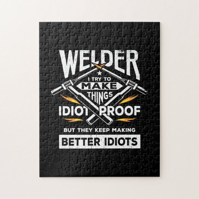Welder versucht, Dinge herzustellen (Vertikal)