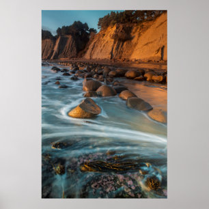 Welle entlang des Strandes, Kalifornien Poster