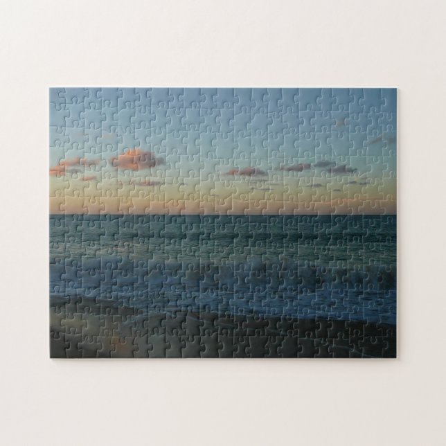Wellen, die in der Sonnenuntergang-Landschaft abst (Horizontal)