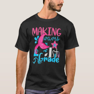 Wellen in der ersten Meerjungfrau zurück zur Schul T-Shirt