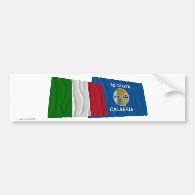 Wellenartig bewegende Flaggen Italiens und Autoaufkleber (Vorne)