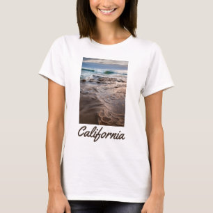 Wellenbrecher am Strand, Kalifornien T-Shirt