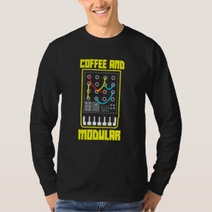 Wellenform-Synth-Nerd-Synthese für Kaffee und Modu T-Shirt