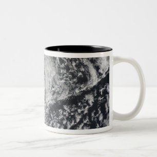 Wellenförmige Wellenwolken 2 Zweifarbige Tasse