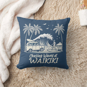 Wellenjagd in Waikiki Kissen