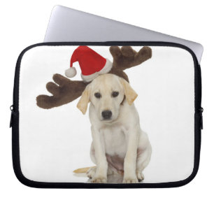 Welpe mit den Weihnachtsmannmütze-und Ren-Ohren Laptopschutzhülle