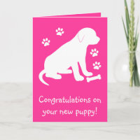 Welpe mit Paw Prints und Knochen