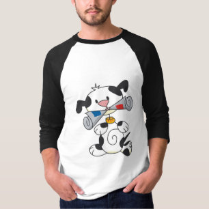 Welpe mit Zeitungs-T - Shirts und Geschenken