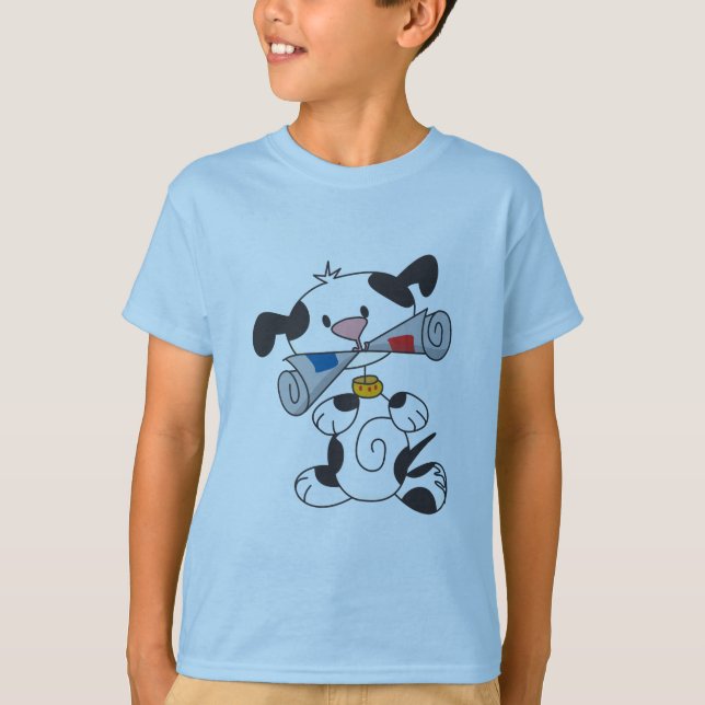 Welpe mit Zeitungs-T - Shirts und Geschenken (Vorderseite)