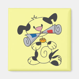 Welpe mit Zeitungs-T-Shirts und Geschenken Magnet