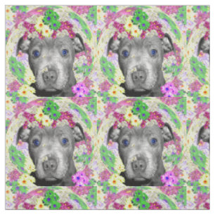 Welpe und Blume von Staffordshire Bull Terrier Stoff