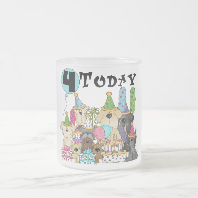 Welpen 4. Geburtstag Bash Tshirts und Geschenke Mattglastasse (Mittel)