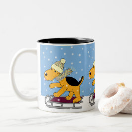 Welpen-Hund auf einer Schlitten-Tasse Zweifarbige Tasse