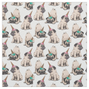 Welpen-Möpse  strebendes Unicorn-Muster Stoff