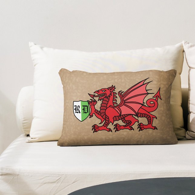 Welsh Dragon Monogram Kissen Für Draußen (Von Creator hochgeladen)