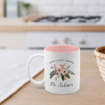 Weltbeste Lehrerin | PERSONALISIERT Zweifarbige Tasse<br><div class="desc">Die Tasse ist ein süßes Geschenk für Ihren Lieblings-Lehrer am Jahresende,  zurück zur Schule,  zum Lehrerwertungstag oder zu den Feiertagen,  mit einer Pose von pachy blütenrosa Blume und grünen Botanicalen,  mit "Weltbesten Lehrer" und dem Namen des Lehrers in schwarzer Schrift.</div>