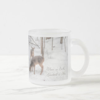 Weltfrieden - zwei Hirsche in schneebedeckten Wäld Mattglastasse