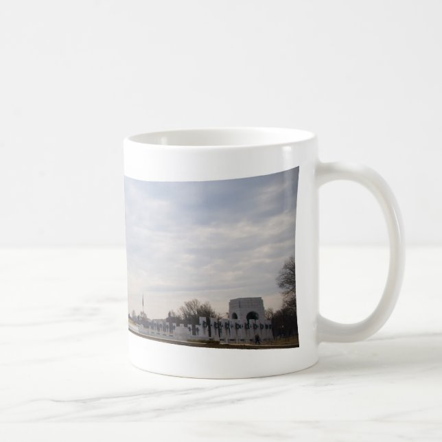 Weltkrieg-Denkmal Kaffeetasse (Rechts)