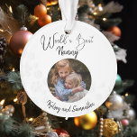 Weltlds Best Nanny Großmutter Customize Foto Ornament<br><div class="desc">Dieses Design kann in dem Bereich personalisiert werden, der durch das Ändern des Fotos und/oder Textes zur Verfügung gestellt wird. Oder Sie können es anpassen, indem Sie den Mausklick auswählen, um weitere Optionen anzupassen, um die Farbe des Hintergrunds zu löschen oder zu ändern, Text hinzuzufügen, die Textfarbe oder den Stil...</div>