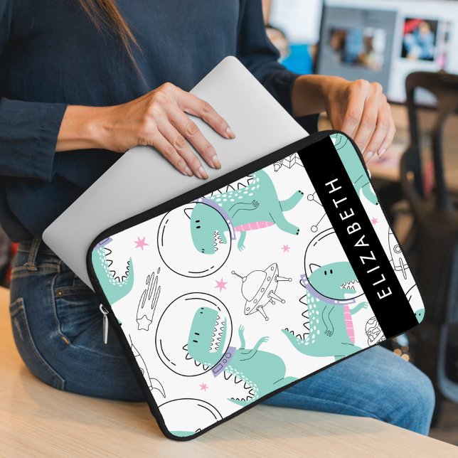 Weltraumdinosaurier, Niedliche Dinosaurier, Sterne Laptopschutzhülle (Von Creator hochgeladen)