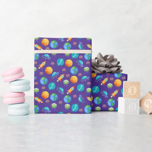 Weltraumforscher auf blau geschenkpapier (Babyparty)