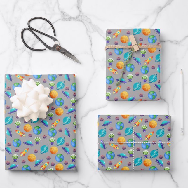 Weltraumforscher auf Grau Geschenkpapier Set (Vorderseite)