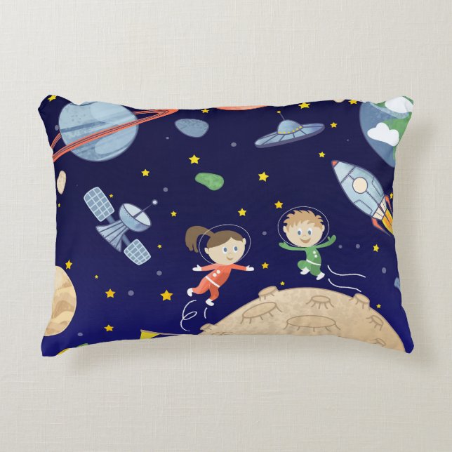 Weltraumkinder fliegen Raumschiff-Sterne Dekokissen (Vorderseite)