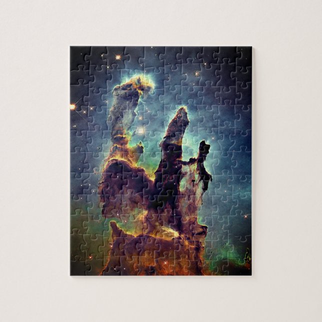 Weltraumkunst der Schöpfer auf seinem Thron (Vertikal)