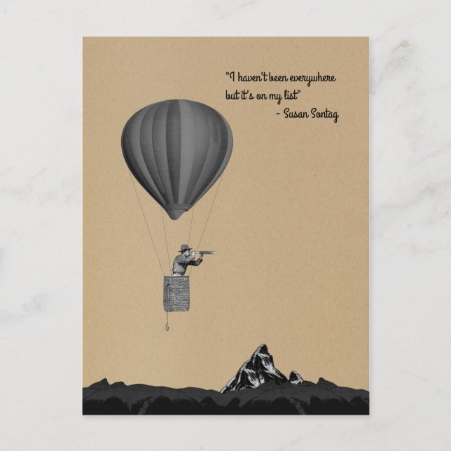 Weltreisende mit Heißluftballon und Bergen Postkarte (Vorderseite)