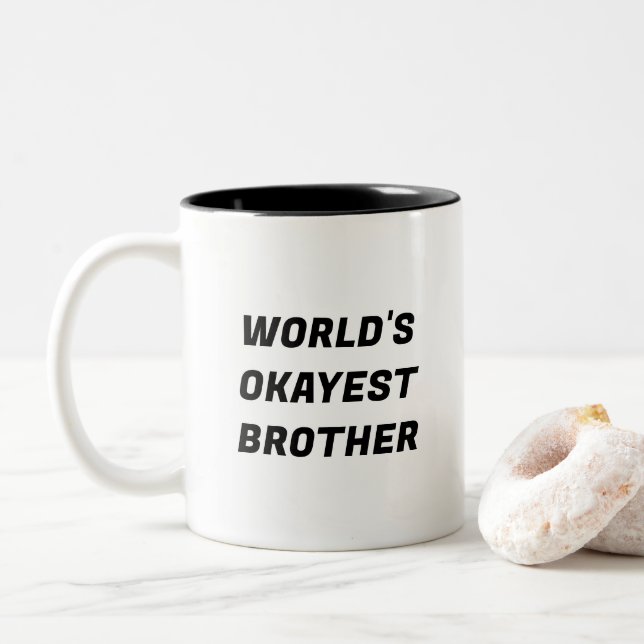 Weltweite Tasse der schrillsten Brüder Funny Typog (Mit Donut)