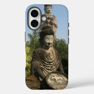 Wen beten Sie? Nong Khai, Isaan, Thailand iPhone 16 Hülle