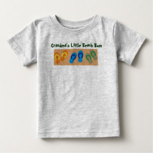 Wenig der Strand-Gammler der Großmutter Baby T-shirt