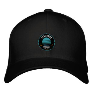Weniger Lärm, mehr Leben - Retro-Hat-Design Bestickte Baseballkappe