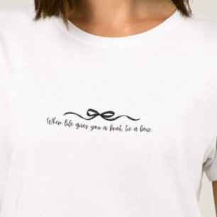 Wenn das Leben dir einen Knoten gibt, Krawatte ein T-Shirt