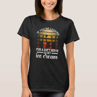 Wenn Sie Soft Serve Volleyball Player suchen T-Shirt