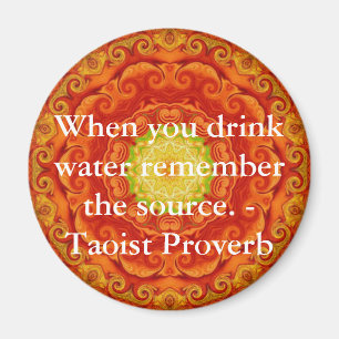 Wenn Sie Wasser trinken, erinnern Sie sich die an Magnet