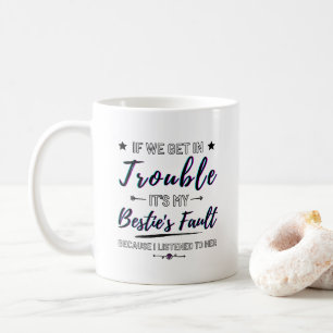 Wenn wir in die Tasse des Trouble-Funny-Kaffees ko